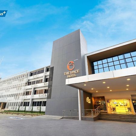 The Space Hotel Lampang Exterior photo